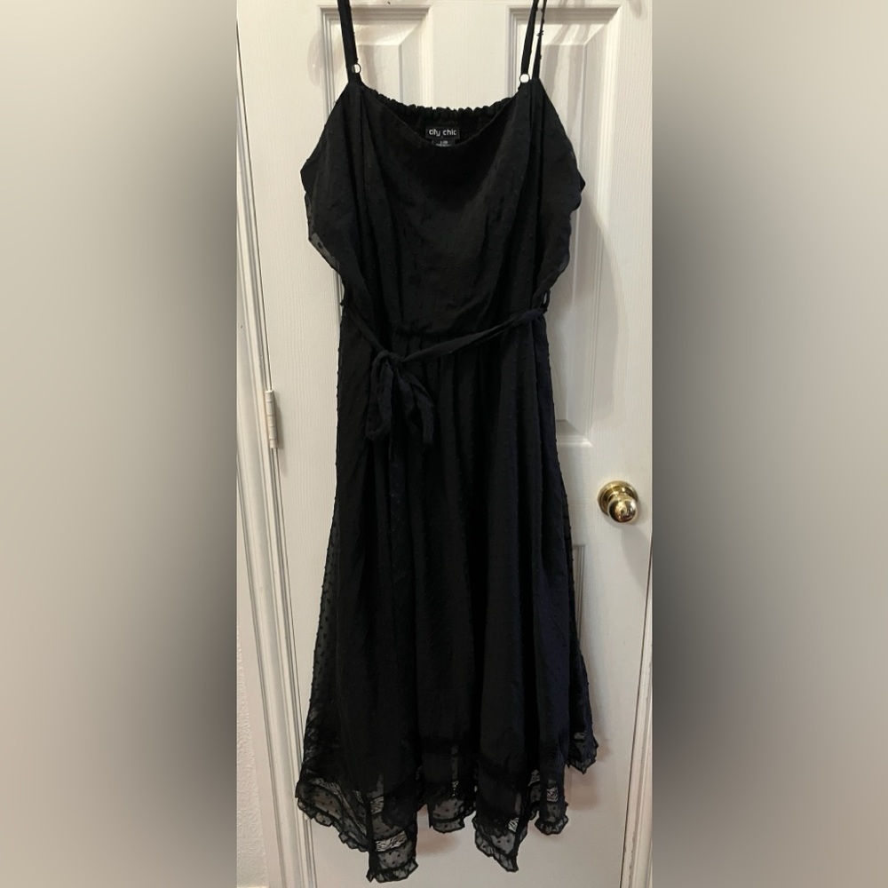 City Chic Women's Black Textured Dress with Waist Tie